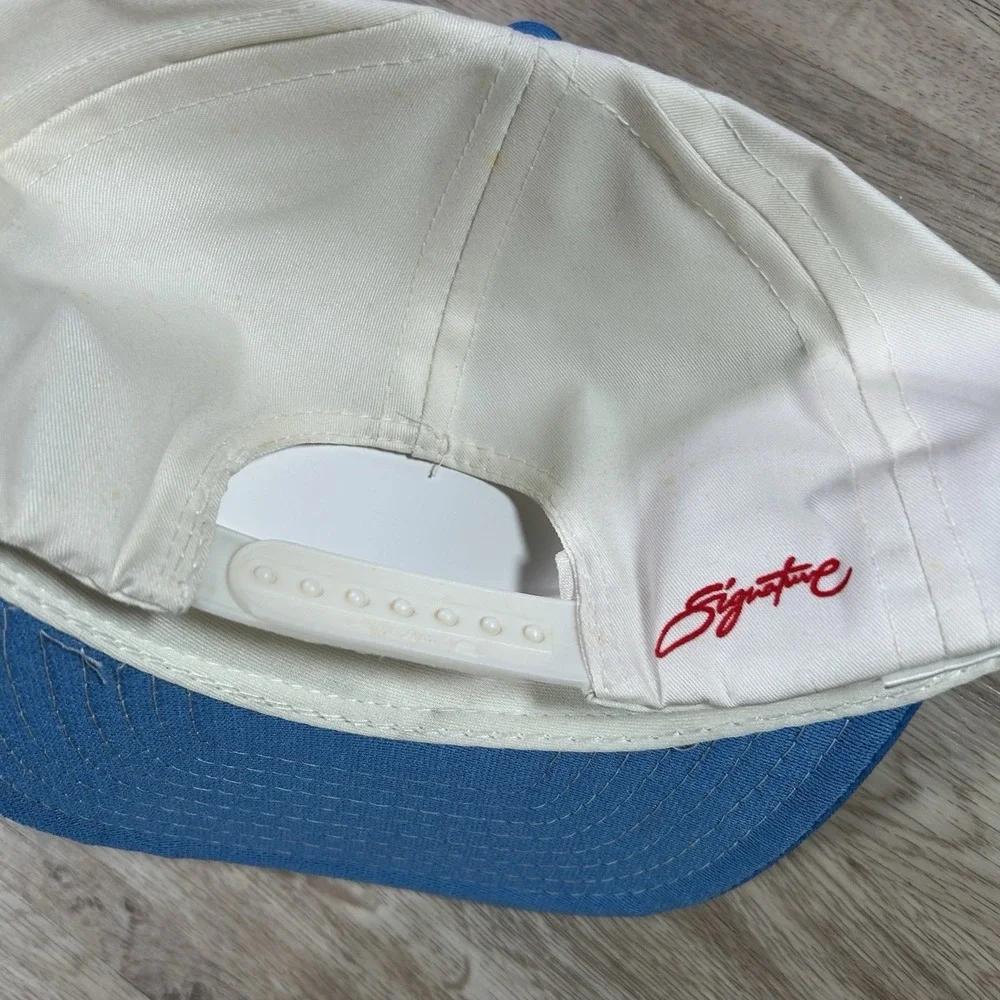 VTG UCLA Bruins Snapback Hat College Signatures White‎ Blue Cap